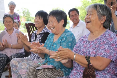 智慧健康養(yǎng)老產(chǎn)業(yè)進入政策紅利期